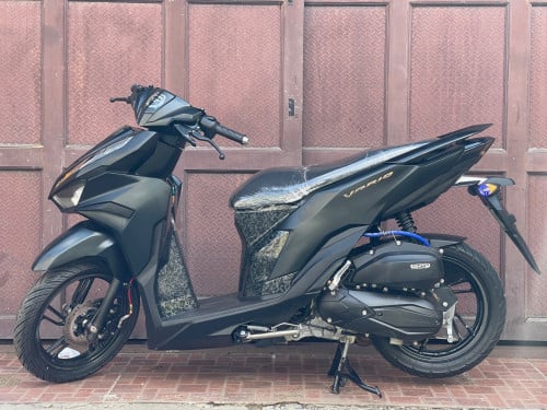 Honda Vario ឆ្នាំ2024 Smart Key ថ្មីក្រដាសពន្ធ💯💯 ថែមស្តុបក្រោយលេងI8