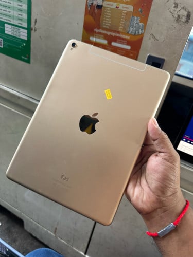 iPad Pro 9.7 សាណុំ