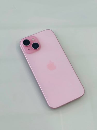 iPhone 15 128g code cH