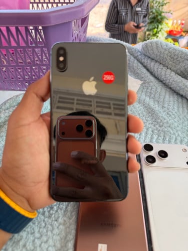 IPhone Xs Max 256GB អត់ជាប់អីទាំងអស់✅