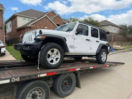 Jeep wrangler 2018 សាងលក់បន្តរបានតំលៃល្អ
