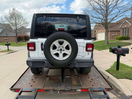 Jeep wrangler 2018 សាងលក់បន្តរបានតំលៃល្អ