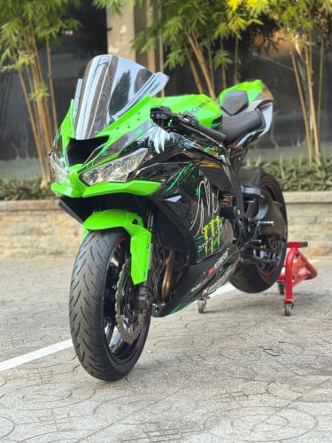 Kawasaki Ninja ZX6r