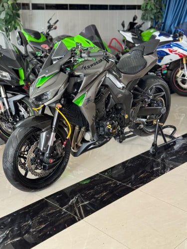 Kawasaki Z1000 2015 Japan
