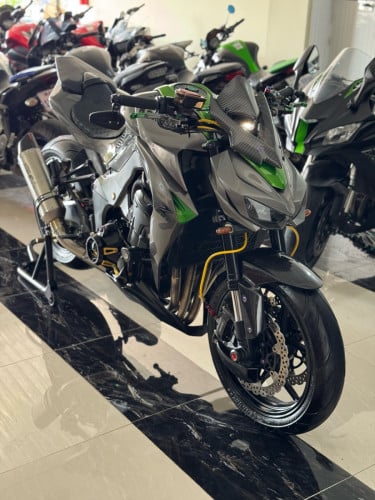 Kawasaki Z1000 2015 Japan