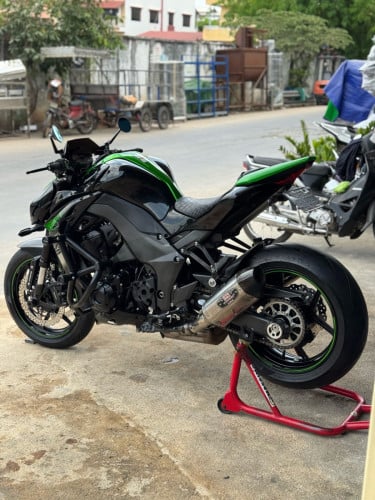 Kawasaki Z1000 2017 full tax plate number