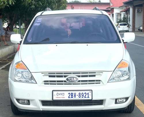 Kia Carnival 2010