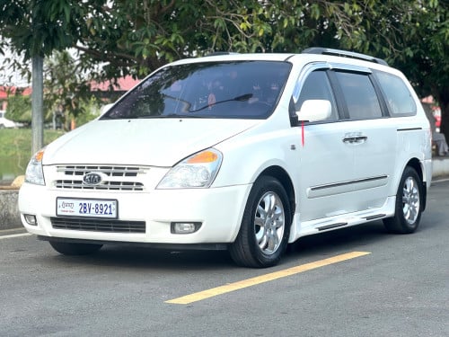 Kia Carnival 2010