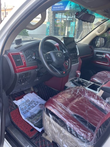 LAND CRUiSER V6