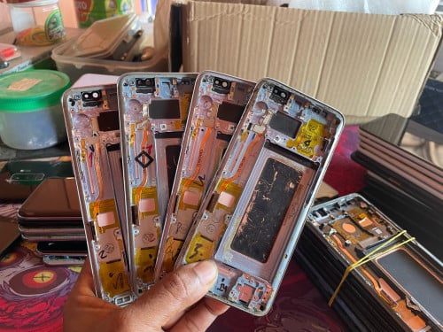 LCD Samsung S8តូច