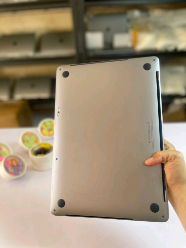 Macbook Pro Year2018 Touch Bar