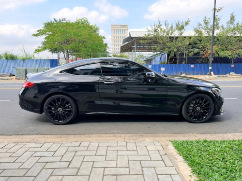 Mercedes មានត្រឹម 19000$ ដកឡានជិះភ្លាម