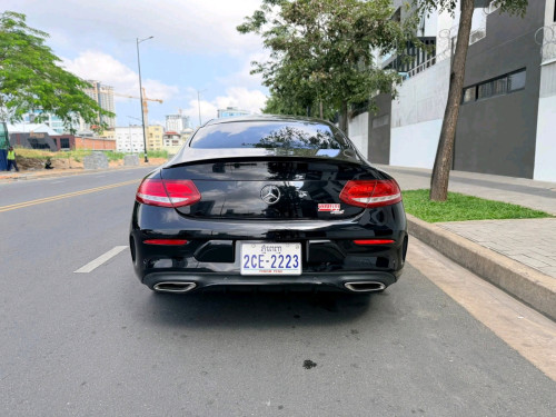 Mercedes មានត្រឹម 19000$ ដកឡានជិះភ្លាម