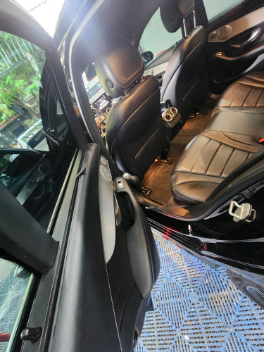Mercedes 2015C300 AMG មូល100% ថ្មីណាស់