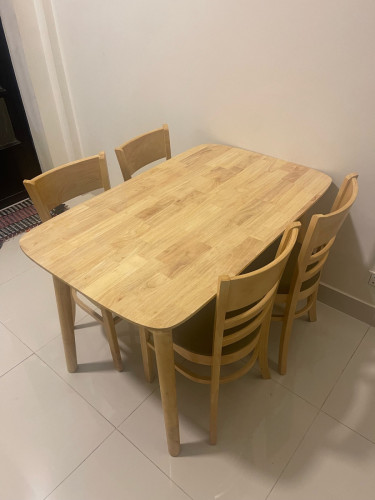 Modern home dining set with 4 chair