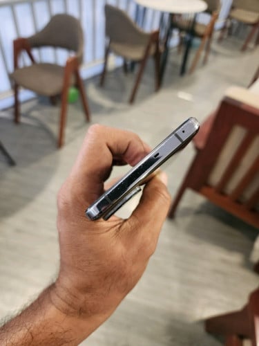 Oppo Find N3 Flip 12g/256g (វៃដូរបាន)👉$295
