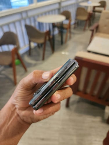 Oppo Find N3 Flip 12g/256g (វៃដូរបាន)👉$295