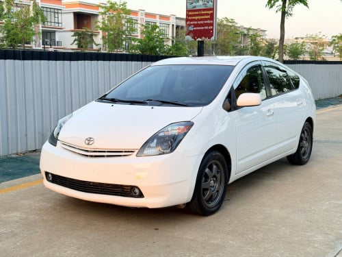 Prius 2005 Full Option