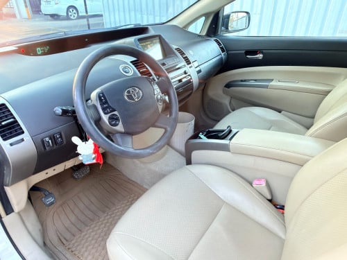 Prius 2005 Full Option
