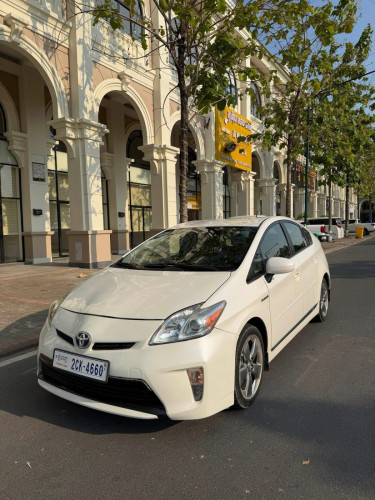 Prius 2013 Option3