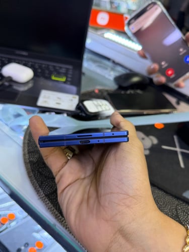 Samsung zfold7 512G ក្រុមហ៊ុន sim2 ស្អាត