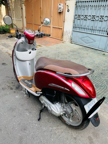 SCOOPY (770$) Japan 2016 110cc