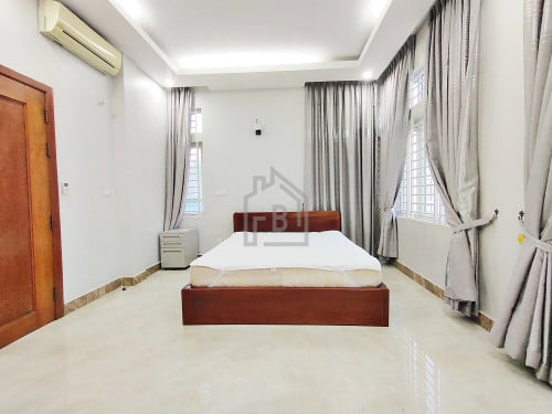 Spacious 1 Bedroom Apartment for RENT in  Toul Kork Area
