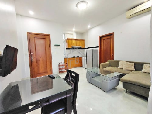 Spacious 1 Bedroom Apartment for RENT in  Toul Kork Area