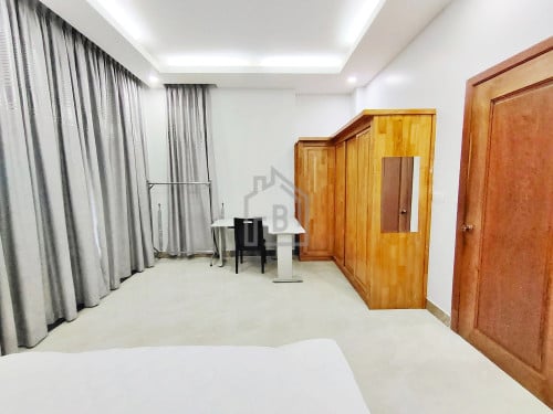 Spacious 1 Bedroom Apartment for RENT in  Toul Kork Area