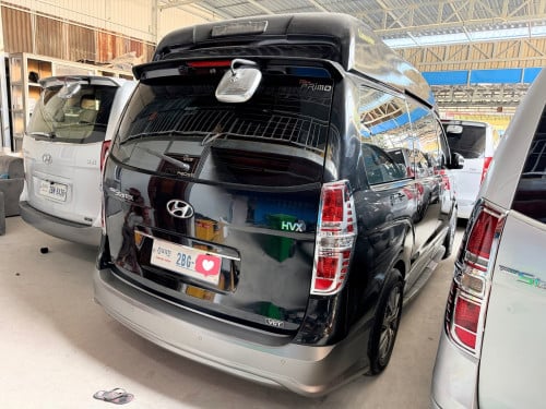 Starex 011 HVX Limousine VIPក្នុងលឿងដំបូលបេីកហ្វូលអប់សិនរំលស់សុត100%បាន