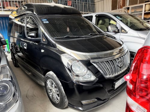 Starex 011 HVX Limousine VIPក្នុងលឿងដំបូលបេីកហ្វូលអប់សិនរំលស់សុត100%បាន