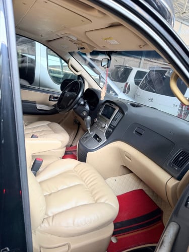 Starex 011 HVX Limousine VIPក្នុងលឿងដំបូលបេីកហ្វូលអប់សិនរំលស់សុត100%បាន