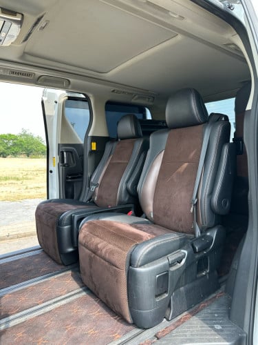 TOYOTA ALPHARD 2014 TOP OPTION. 20000$ ជាងចរចារ