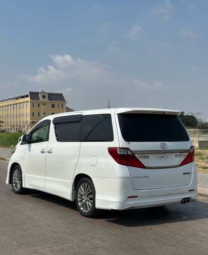 TOYOTA ALPHARD 2014 TOP OPTION. 20000$ ជាងចរចារ