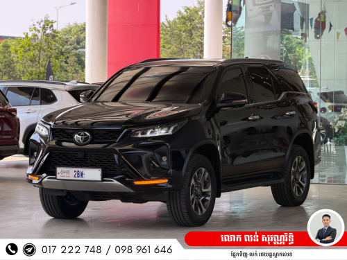 Toyota Fortuner 2023