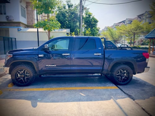 Tundra 2008 up 2021
