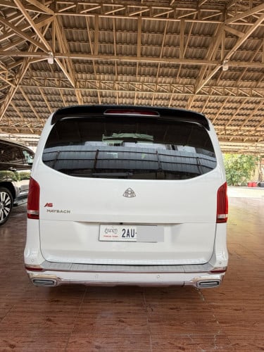 V class