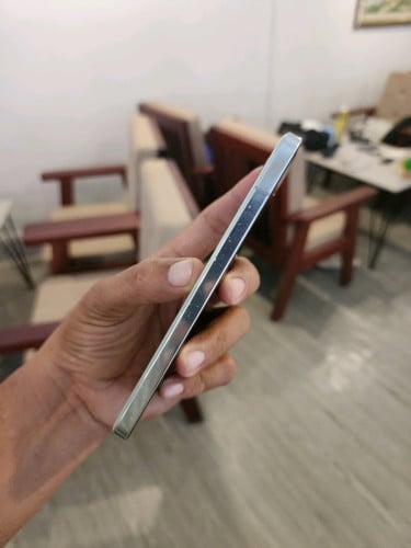 Xiaomi 13 12g/256g_CH(វៃដូរបាន)👉$225