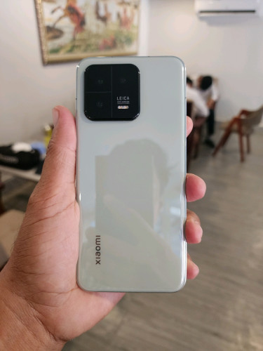 Xiaomi 13 12g/256g_CH(វៃដូរបាន)👉$225