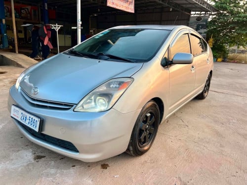 លក់ប្រញ៉ាប់​04 h ឡានស្អាត