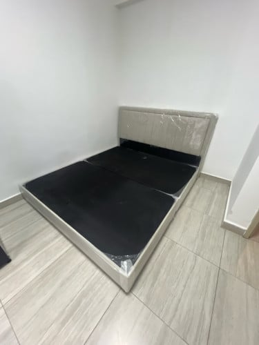 គ្រែប្រអប់(bad) 1.8x2m