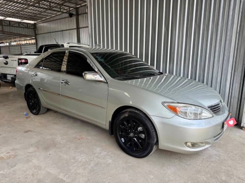 បាឡែនCamry 02 LEទឹកប្រាក់សំនុំសុីនម្ចាស់ដេីមទី1រំលស់សុត100%បាន