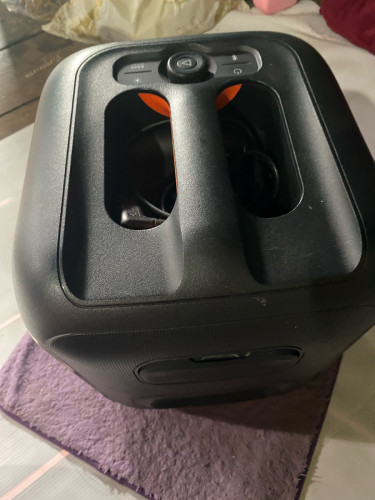 លក់បាស់តឿJBL 1គឿងសាណុំអត់ដែលដោះប្រើខ្លួនឯងផ្ទាល់