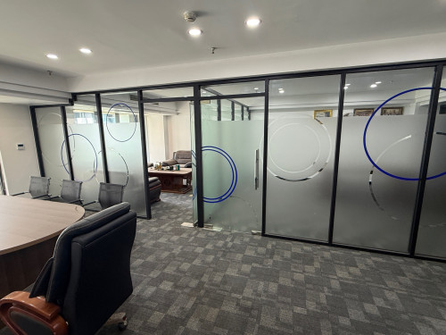 ខាងខ្ញុំមានបន្ទប់officeចង់ដាក់ជួល តម្លៃចរចាបាន