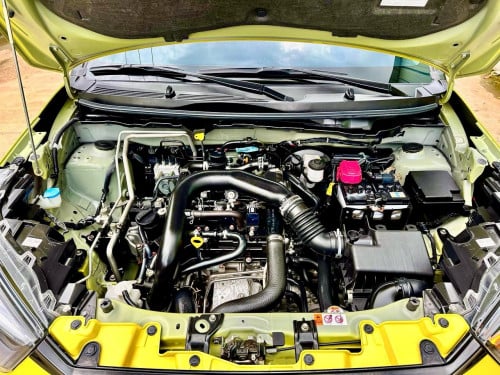 រថយន្តToyota RAiZE 022 ពណ៍លឿង ដំបូលខ្មៅ ឡានមិនសូវប្រើនៅថ្មីលក់