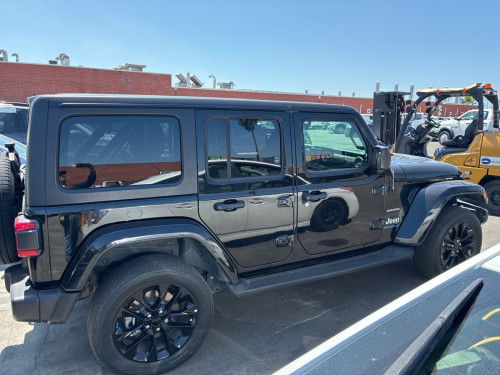 👉 2023 jeep wrangler Sahara សាង 55000$ មកដល់ខែ6