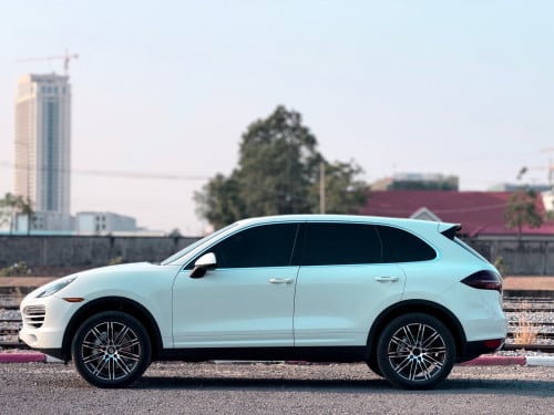 2013 Porsche Cayenne