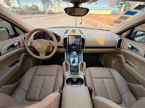 2013 Porsche Cayenne