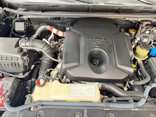 2017 Prado ម៉ាស៊ូត V4 (2.8) full