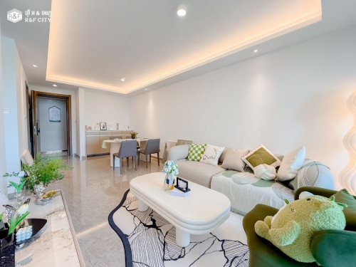 2Bedroom: 75m2-78m2